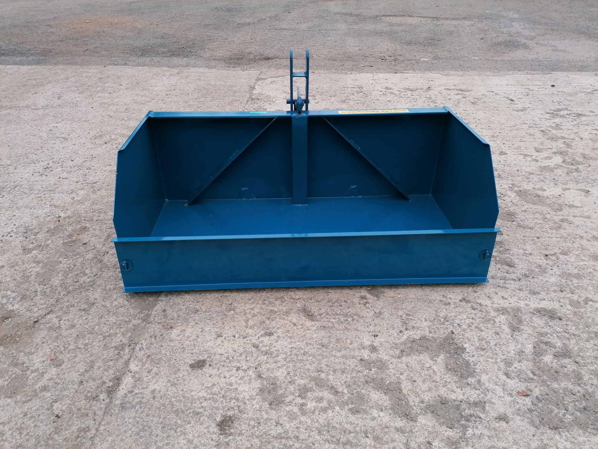 NEW FLEMING 5FT WIDE STANDARD TIPPING BOX 10024003